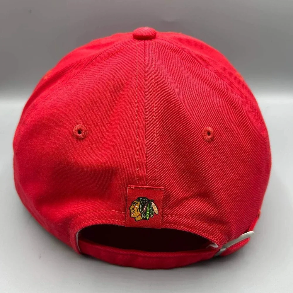 Chicago Blackhawks Hat Women Red Embroidered NHL Fanatics Strap Back Cap Cotton